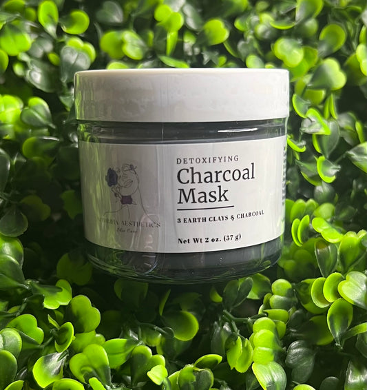 DETOXIFYING CHARCOAL MASK